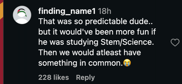 हृतिक रोशनचा धाकटा मुलगा हृधन, १७ वर्षांचा, चित्रपट निर्मितीचा अभ्यास करण्यासाठी अमेरिकेला रवाना झाला; चाहते त्याला 'प्रिव्हिलेज्ड' म्हणतात