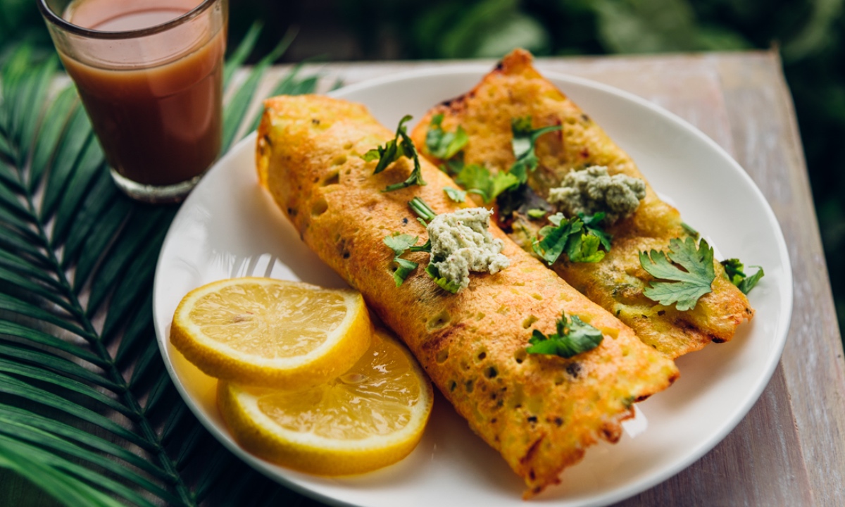 मूग डाळ चिल्ला