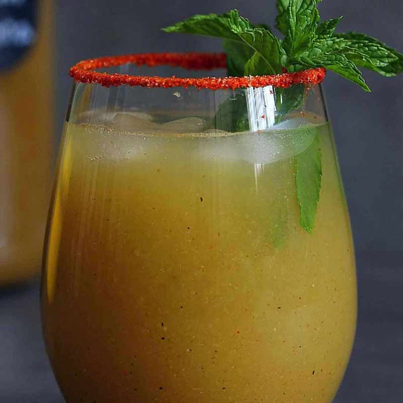 3 सोप्या DIY मॉकटेल रेसिपीसह कडक उष्णतेमध्ये थंड रहा