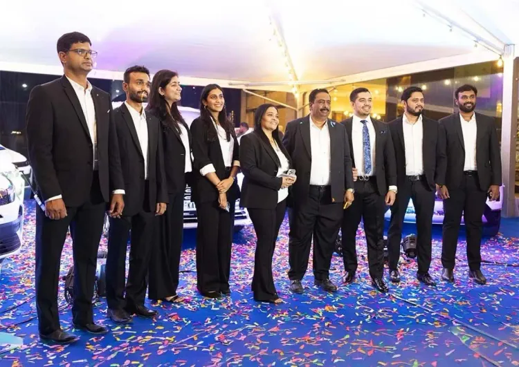 कंपनी-भेटवस्तू-कर्मचारी-sierra-altroz कंपनी-भेटवस्तू-कर्मचारी-sierra-altroz