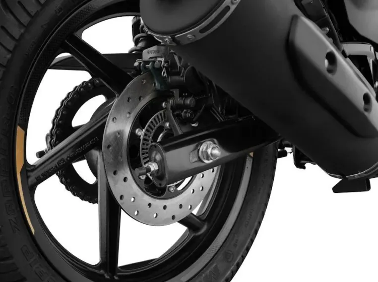 2026 बजाज पल्सर 180 ड्युअल चॅनल abs