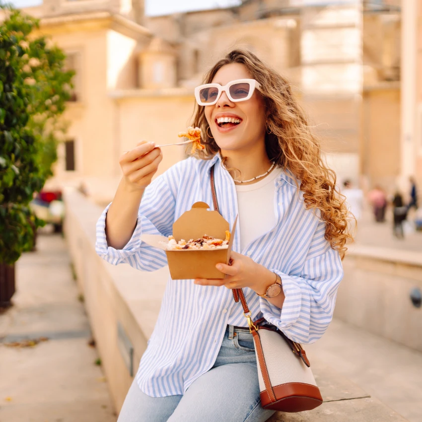 धाडसी आणि उत्स्फूर्त स्त्री