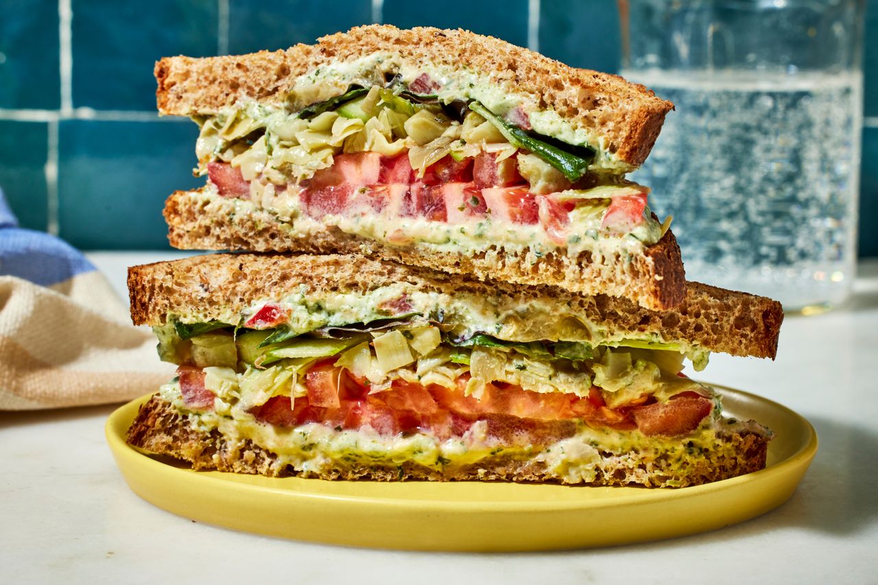 क्रेडिट: छायाचित्रकार: जेन कॉसी, फूड स्टायलिस्ट: जेनिफर वेन्डॉर्फ, प्रॉप स्टायलिस्ट: क्रिस्टीना ब्रॉकमन