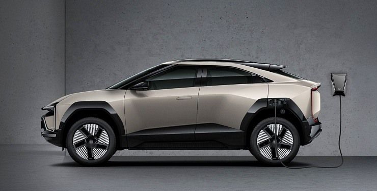 महिंद्रा 6 बाजू असेल 