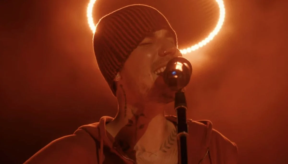 जस्टिन बीबर्सच्या कामगिरीनंतर कोचेला अडचणीत आली आहे