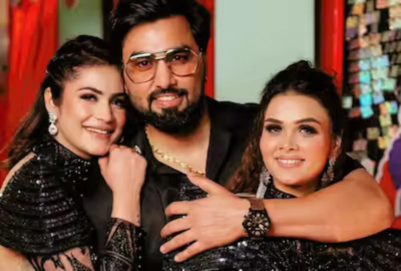 अरमान मलिक पत्नीसोबत