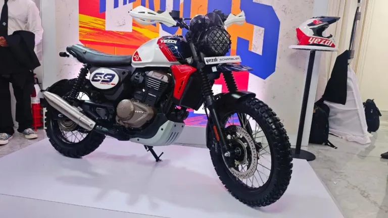 yezdi-scrambler-पांढरा