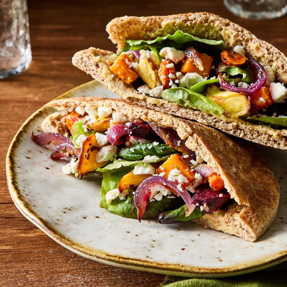 क्रेडिट: छायाचित्रकार: केल्सी हॅन्सन, प्रॉप स्टायलिस्ट नताली गजाली, फूड स्टायलिस्ट: शॅनन गोफोर्थ.