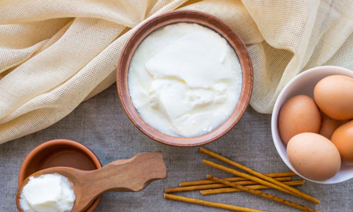 केसांसाठी DIY दही मास्क