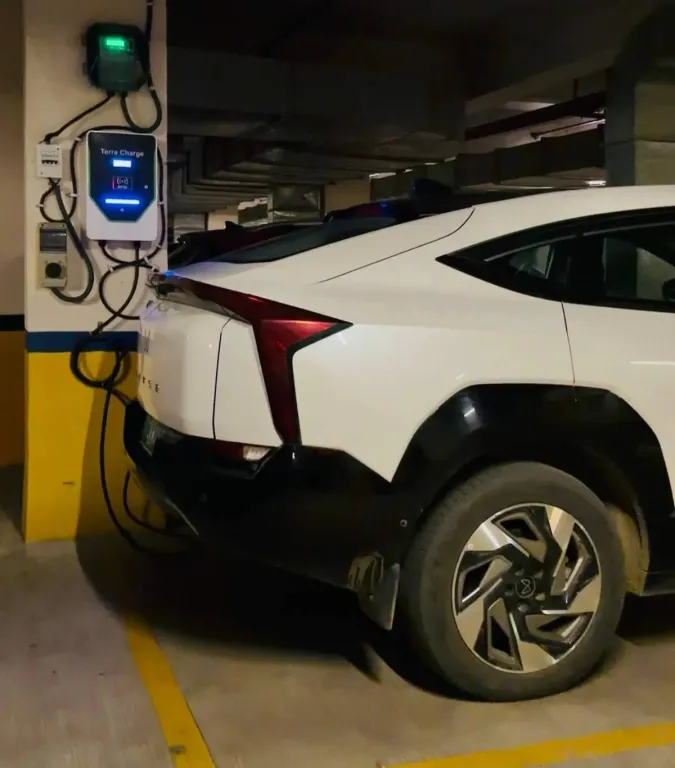 Ev-चार्जर काढून टाका