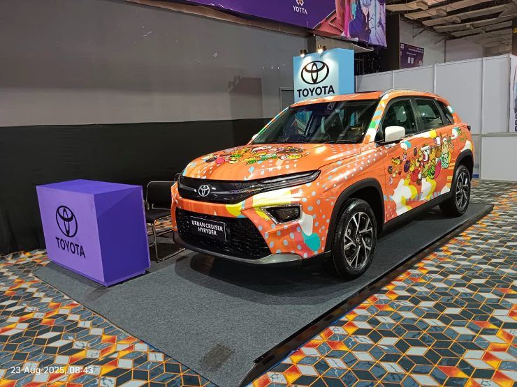 urban-cruiser-hyryder-at-anime-india-event