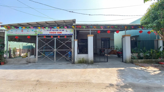 तान फु गावात, टाय हो कम्यून, दा नांग, एप्रिल 2026 मध्ये अपंग मुलांसाठी उपचाराचे ठिकाण म्हणून सुश्री ले थी ली यांनी हे घर भाड्याने दिले होते. फोटो: पात्राने दिलेला