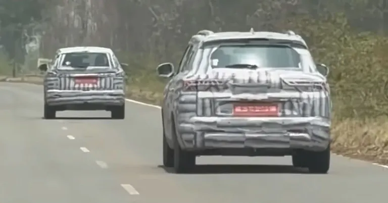 मारुती ब्रेझा फेसलिफ्टने मिस्ट्री mpv सह हेरली