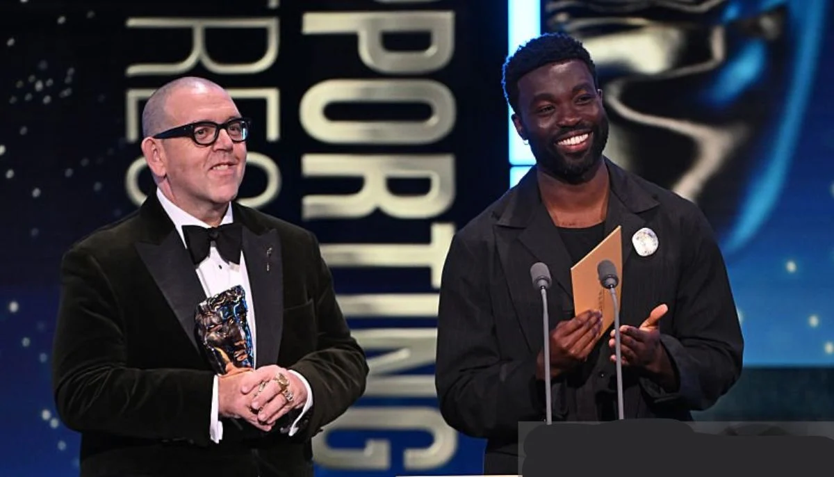 Pappa Essiedu ने BAFTA मध्ये निक फ्रॉस्टसोबत 'हॅरी पॉटर' क्षण शेअर केला