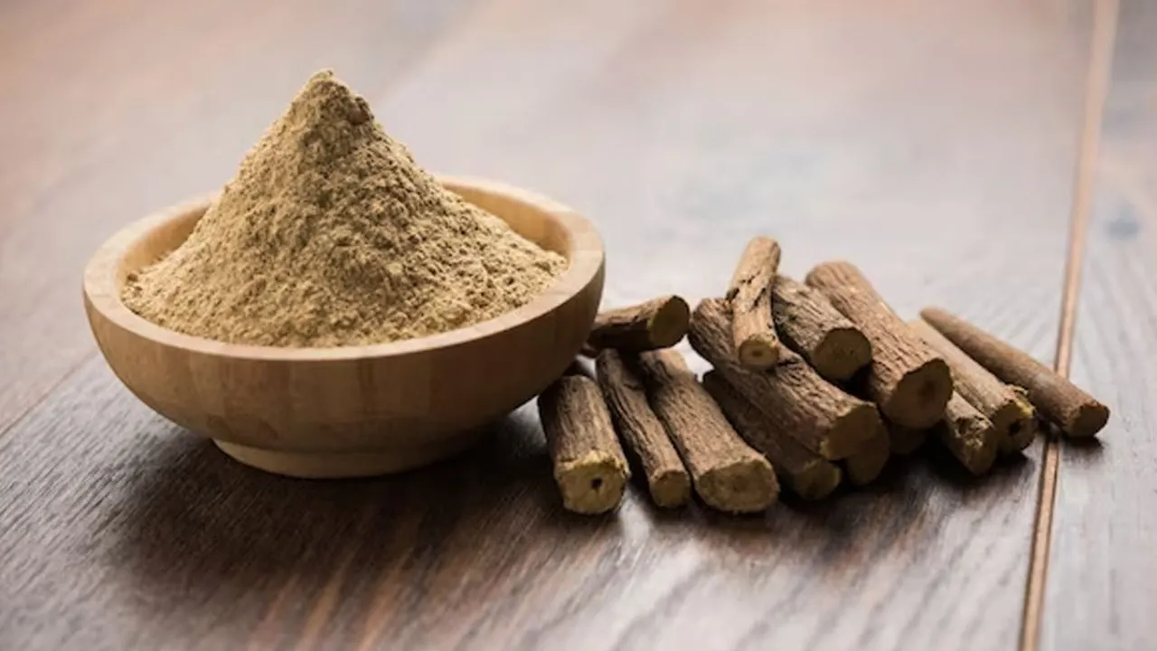 pcos साठी मुळेथी हार्मोनल संतुलन नैसर्गिक उपायासाठी फायदेशीर आहे