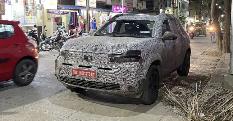 रेनॉल्ट डस्टर हायब्रीड हेर