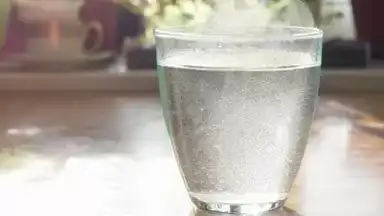 कोमट पाण्याचे फायदे आणि खबरदारी