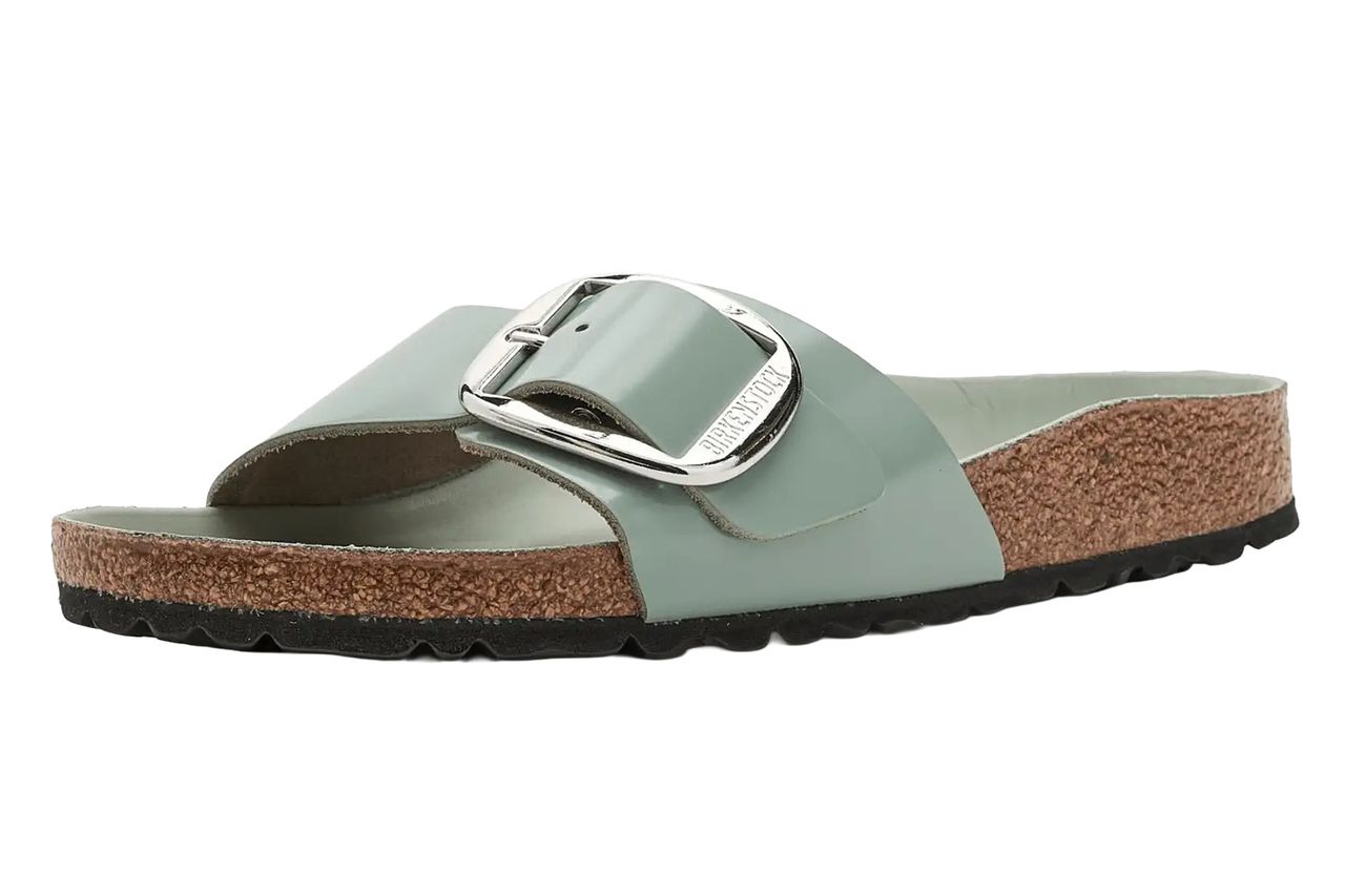 Birkenstock माद्रिद बिग बकल उच्च चमक क्रेडिट: Zappos