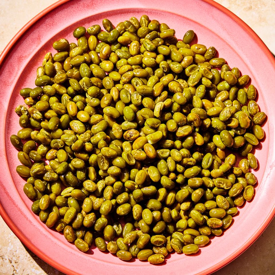 श्रेय: छायाचित्रकार: मॉर्गन हंट वॉर्ड, प्रॉप स्टायलिस्ट: प्रिसिला मॉन्टिएल, फूड स्टायलिस्ट: चेल्सी झिमर.