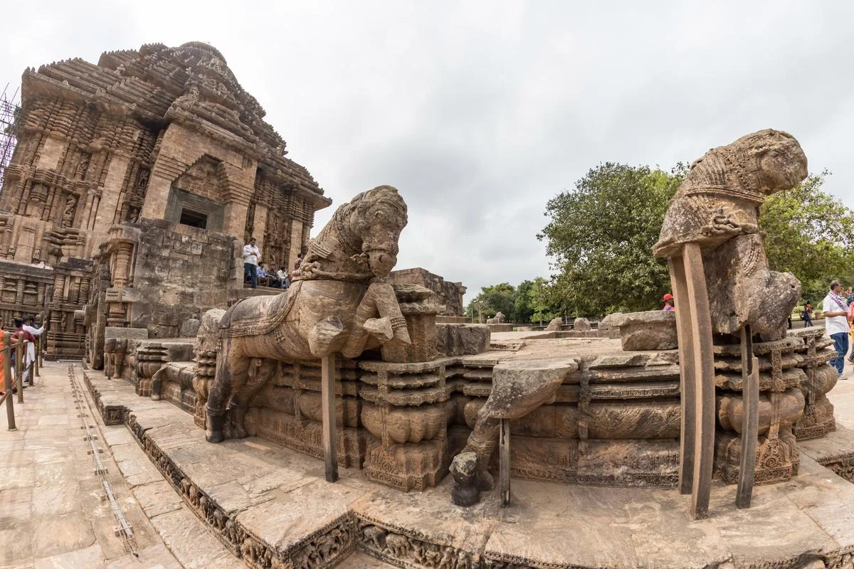 भारताचा वारसा एक्सप्लोर करा: तुमच्या पुढच्या प्रवासासाठी 5 युनेस्को साइट योग्य आहेत