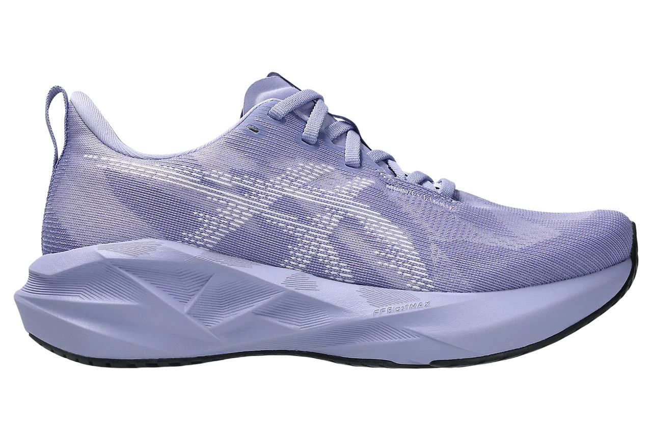 Asics NOVABLAST 5 क्रेडिट: Asics
