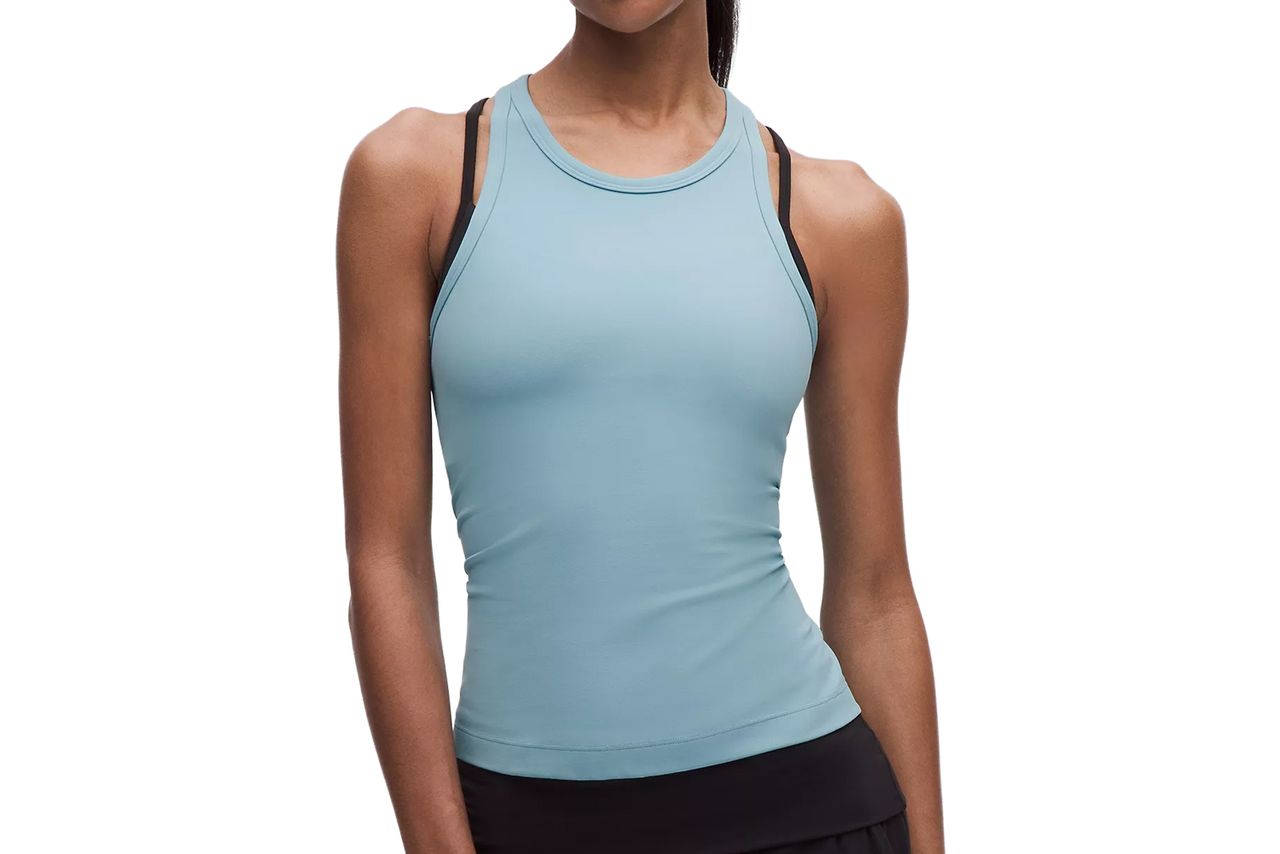 lululemon संरेखित कंबर-लांबी Racerback टाकी शीर्ष क्रेडिट: lululemon