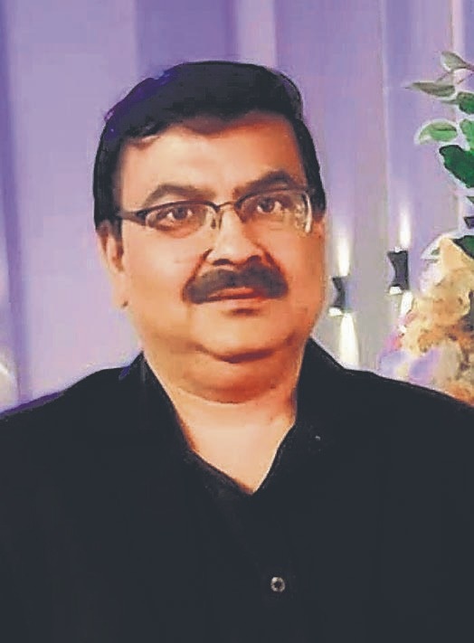 नवीन