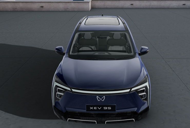 Mahindra xev 9s पॅक एक वरील प्रकार