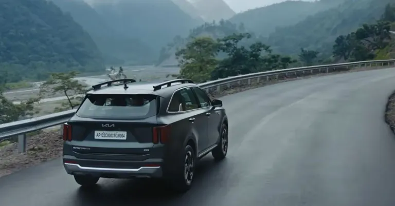 kia sorento मागील