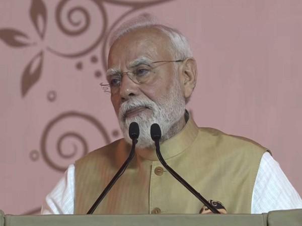 'भारताचा तरुण देशाच्या वेगवान प्रगतीला चालना देतो': पंतप्रधान मोदींनी म्हैसूरमधील उत्पादन, डिजिटल झेप ठळक केली