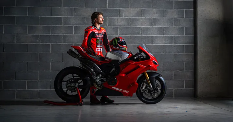 ducati Panigale v4