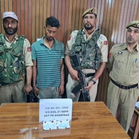 अंमली पदार्थ तस्कराला अटक