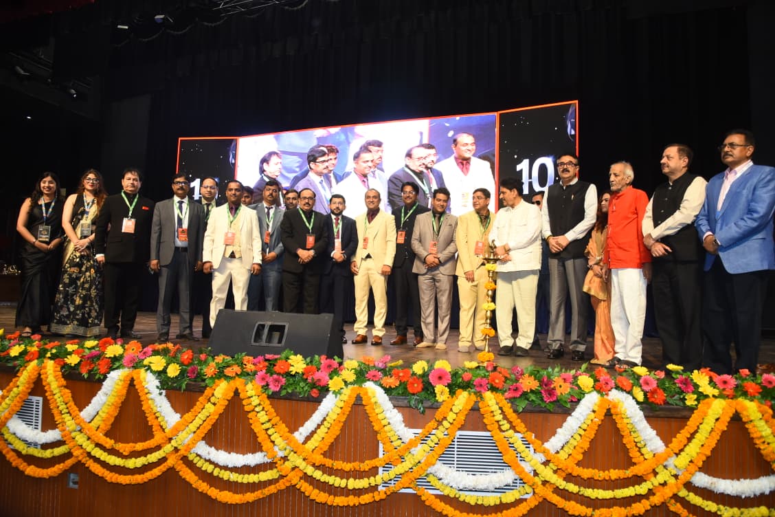 VSERV ने 10 वर्षे पूर्ण केली, स्वदेशी AI-संचालित भारत सेवा डेस्क लाँच केला