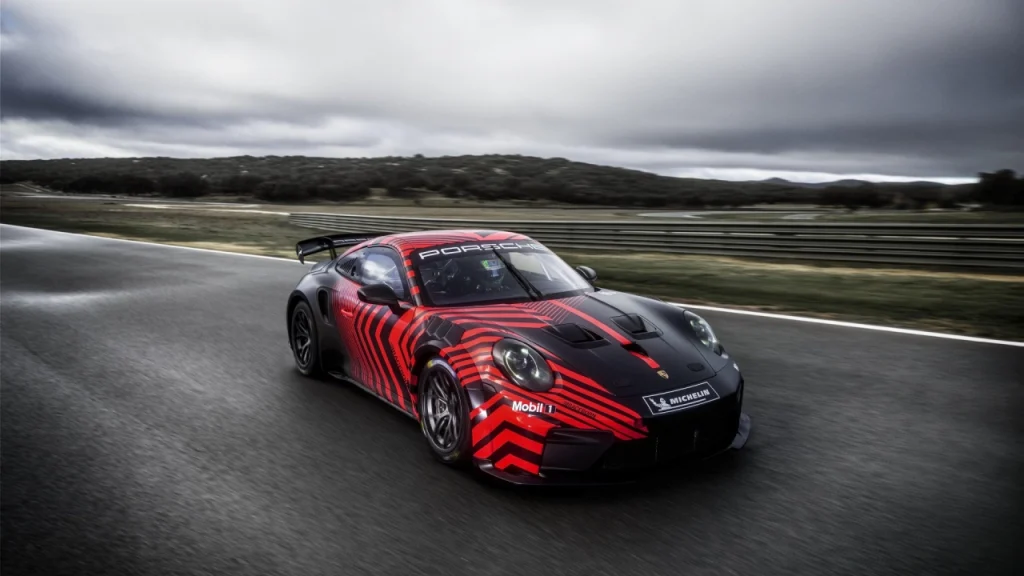 911 GT4 R
