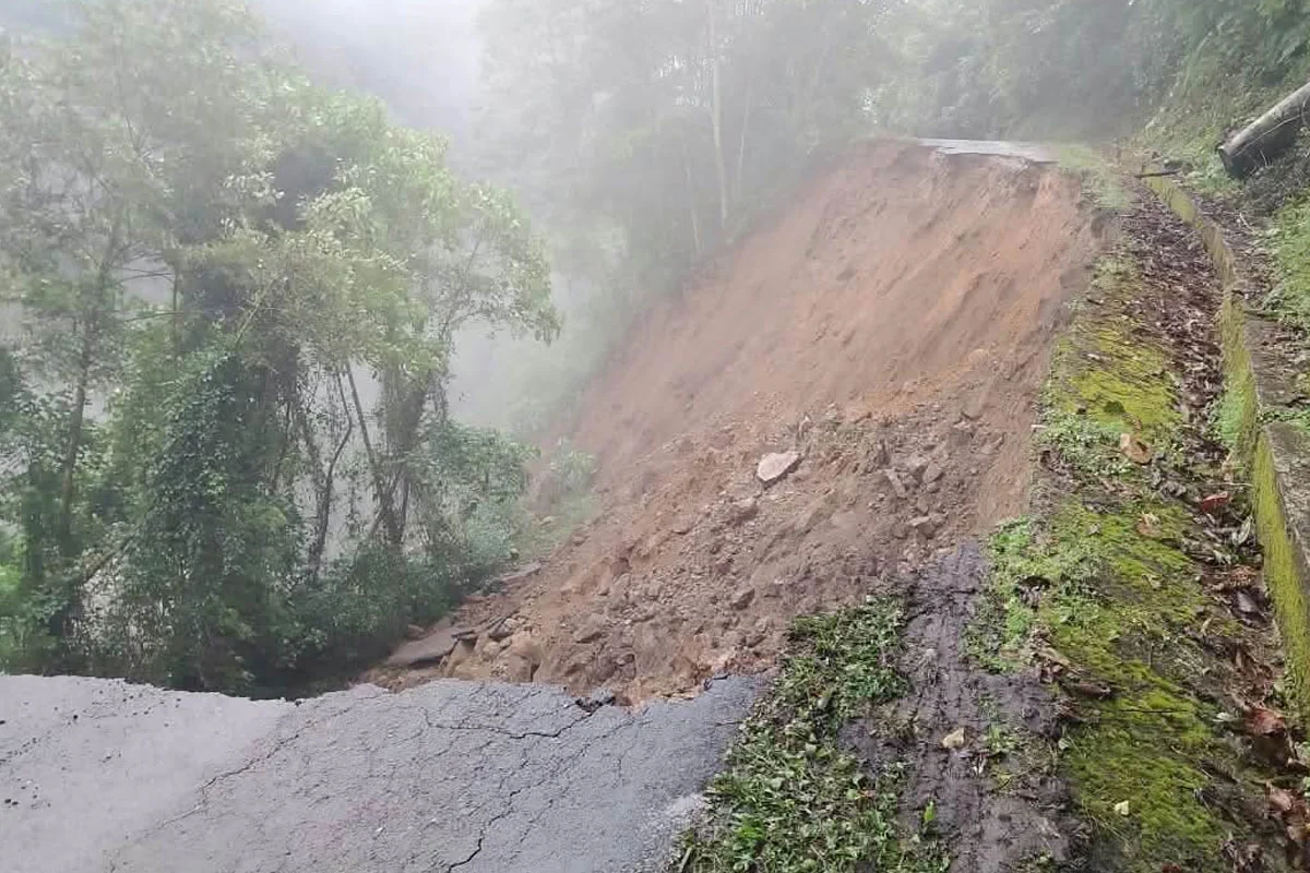 हिमनदीच्या सरोवराच्या उद्रेकामुळे भूतानमध्ये प्रचंड प्रवाह, दक्षता आणि देखरेखीमुळे जीव वाचला